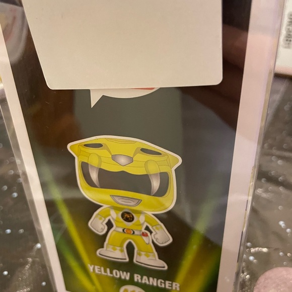 Signed Authentic Yellow Power Ranger Funko Pop - Picture 5 of 5